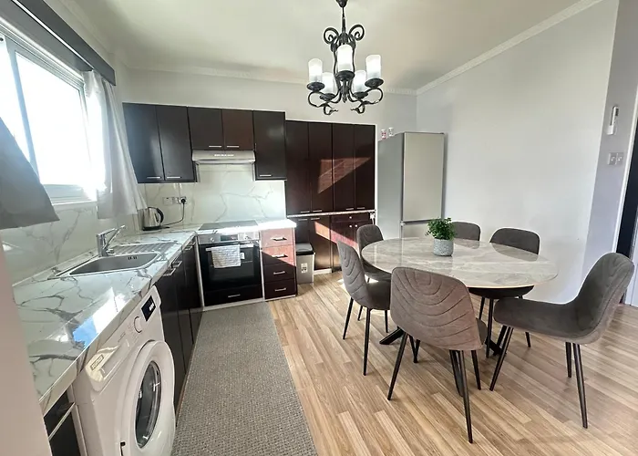 Serenity - Апартаменти Ларнака